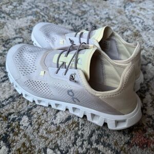 On Cloud 5 Coast Lifestyle Shoe Sand/Ray